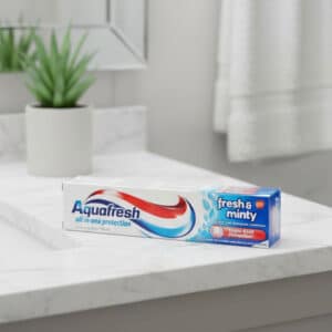 Aquafresh Fresh ’n Minty Toothpaste 100ml