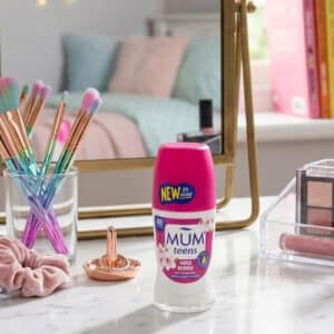 Mum Teens Very Berry Roll-On Deodorant 50ml