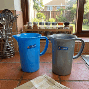 Nu Ware 1Lt milk sachet jug plastic round