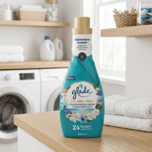 Glade Paradise Blue Concentrated Fabric Softener 800ml